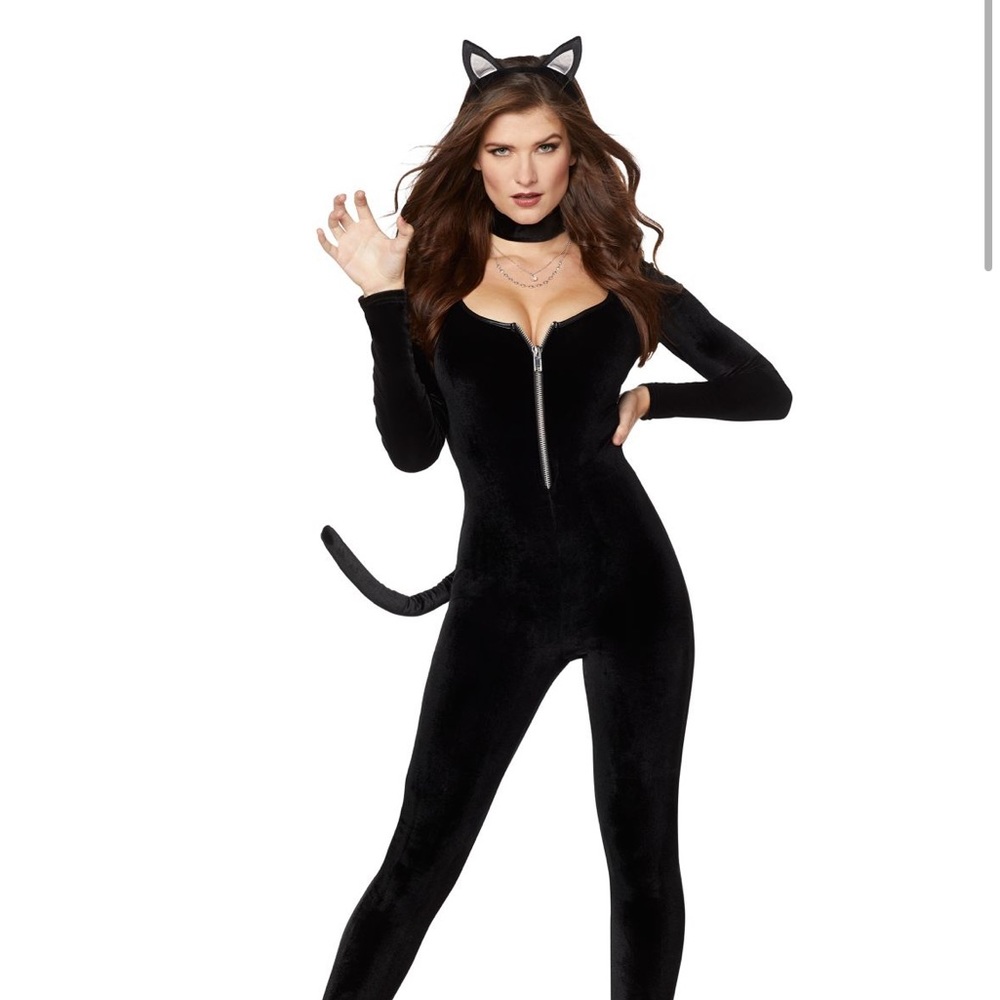 Fierce Feline size M